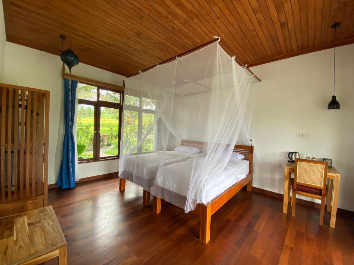 Lesong Hotel And Restaurant Munduk Екстериор снимка