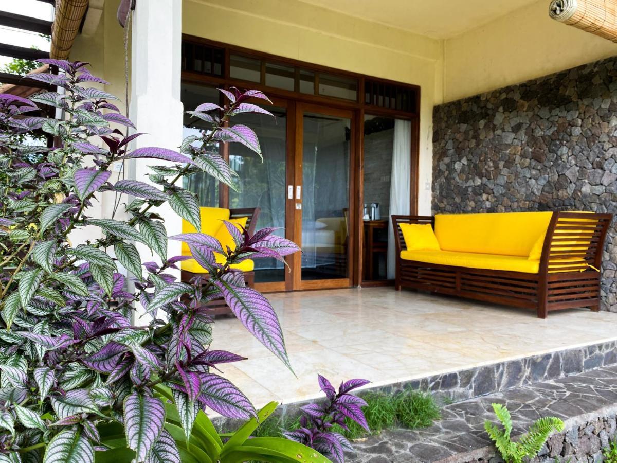 Lesong Hotel And Restaurant Munduk Екстериор снимка