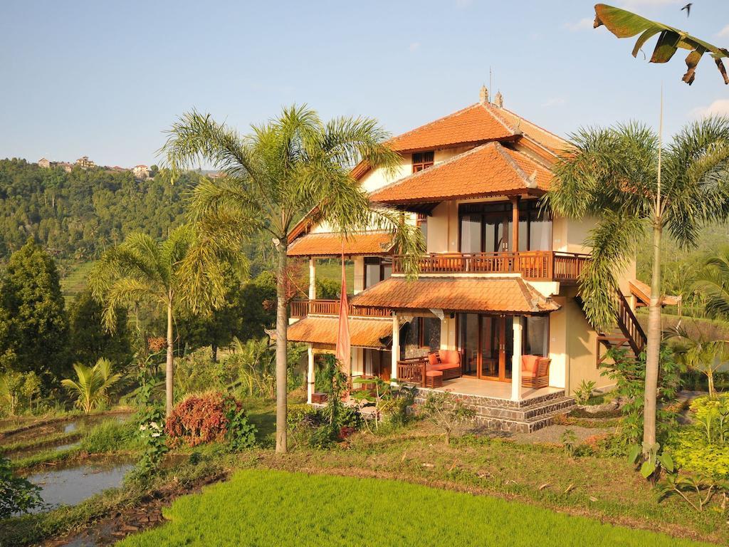 Lesong Hotel And Restaurant Munduk Стая снимка